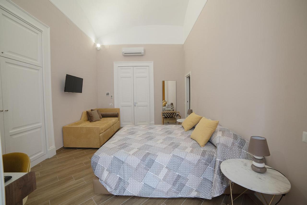B&B Galleria Principe Di Napoli ภายนอก รูปภาพ