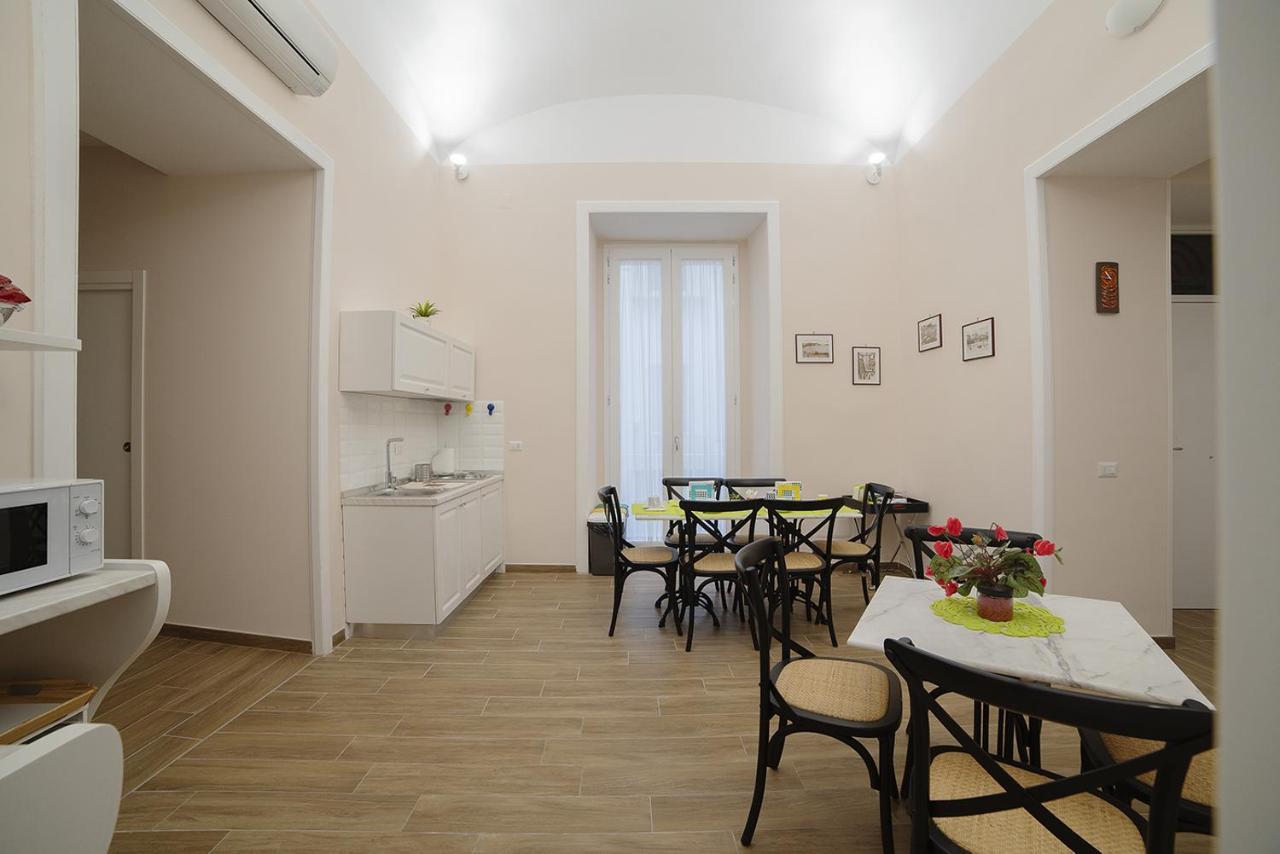 B&B Galleria Principe Di Napoli ภายนอก รูปภาพ